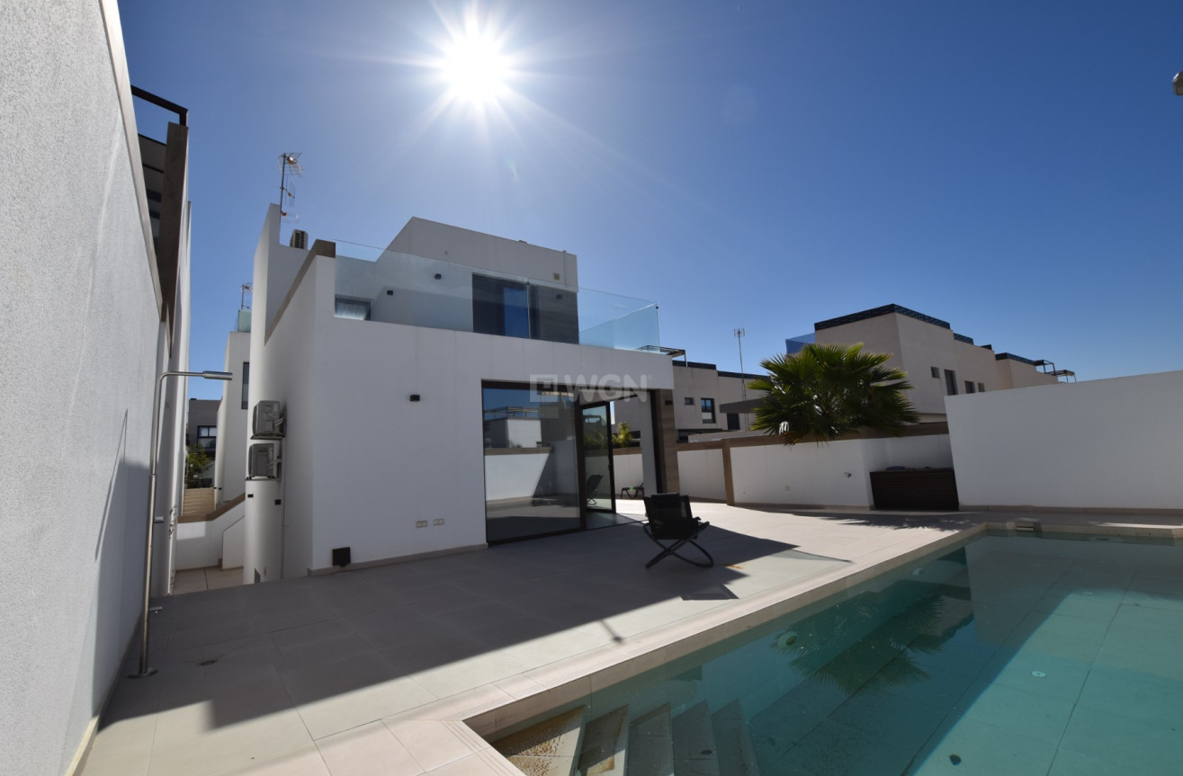 Resale - Villa - Benijofar - Costa Blanca