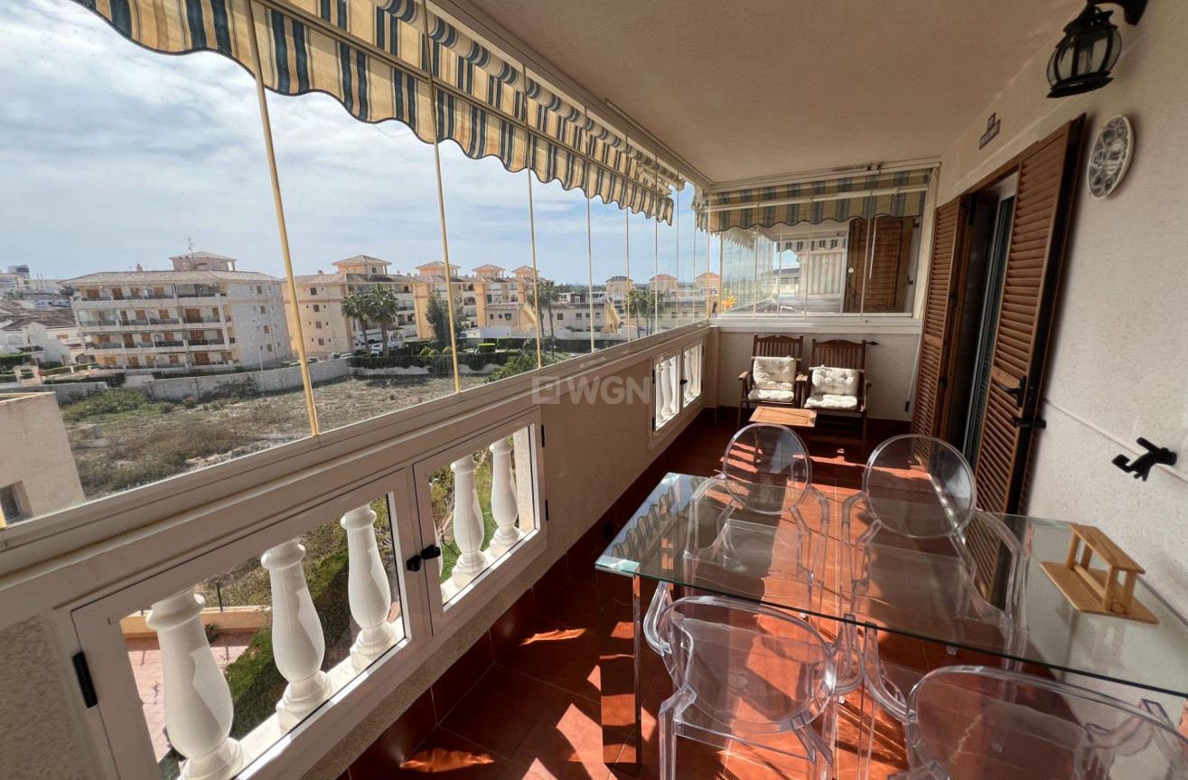 Resale - Apartment / flat - Torrevieja - La Mata