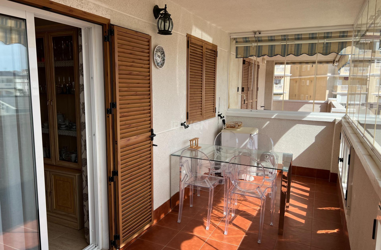 Resale - Apartment / flat - Torrevieja - La Mata