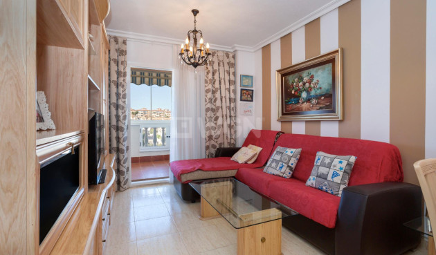 Resale - Apartment / flat - Torrevieja - La Mata