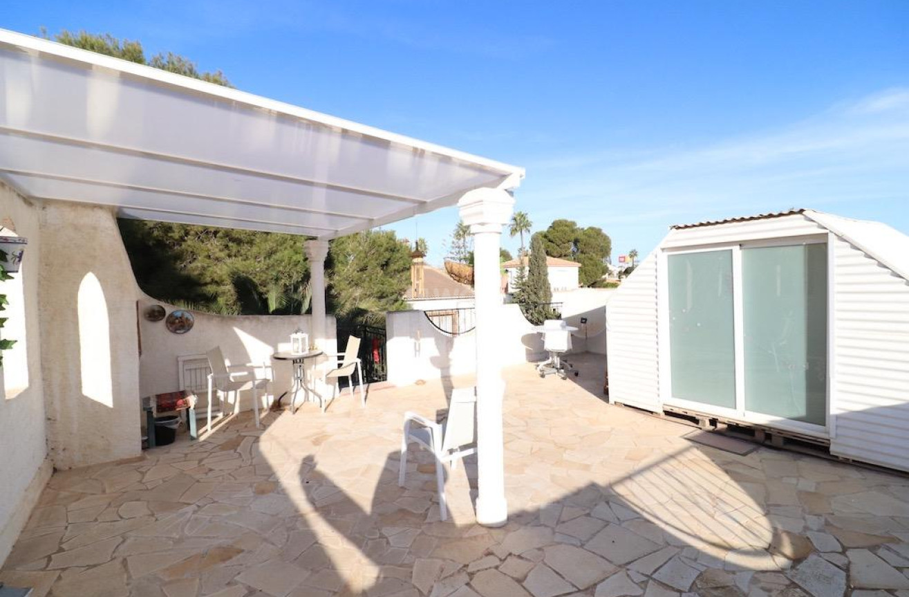 Resale - Villa - Orihuela Costa - Costa Blanca