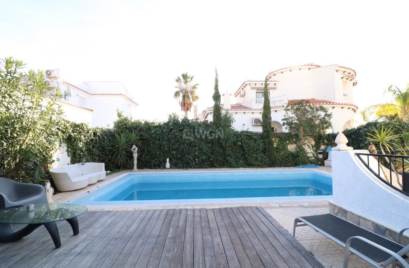 Odsprzedaż - Villa - Orihuela Costa - Costa Blanca