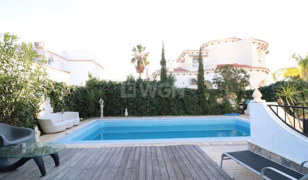 Resale - Villa - Orihuela Costa - Costa Blanca