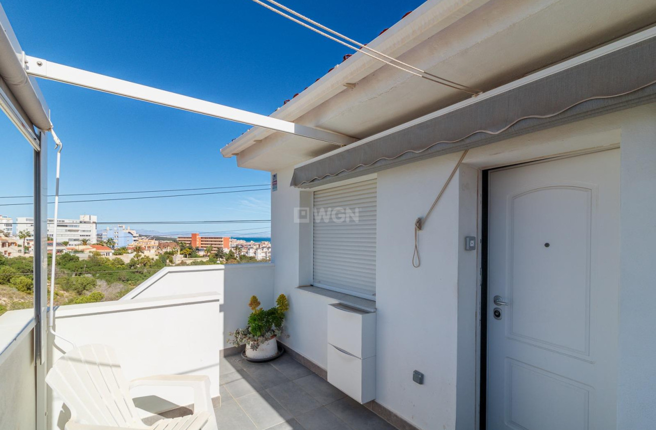 Resale - Bungalow - Torrevieja - Aguas Nuevas 1