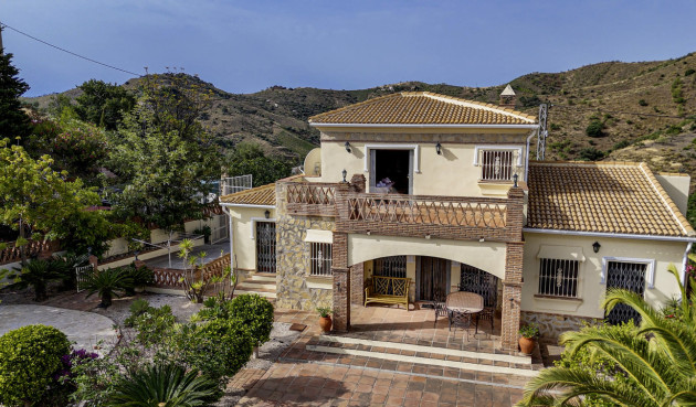 Resale - Villa - Vinuela - Inland