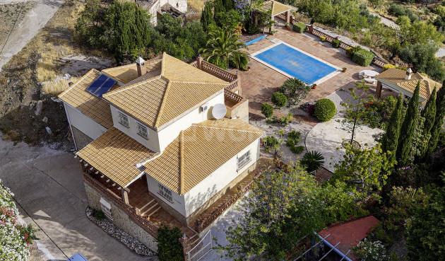 Resale - Villa - Vinuela - Inland