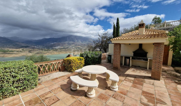 Resale - Villa - Vinuela - Inland