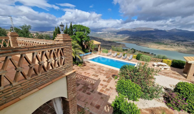 Resale - Villa - Vinuela - Inland