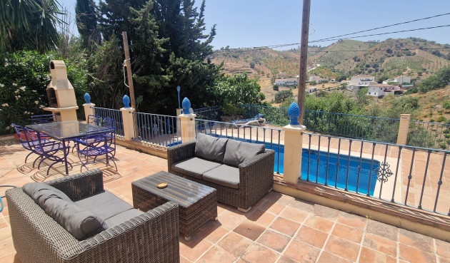 Resale - Villa - Los Romanes - Inland