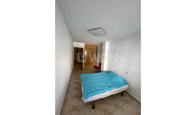 Resale - Apartment / flat - Torrevieja - Playa del Cura