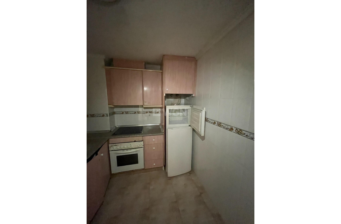 Resale - Apartment / flat - Torrevieja - Playa del Cura