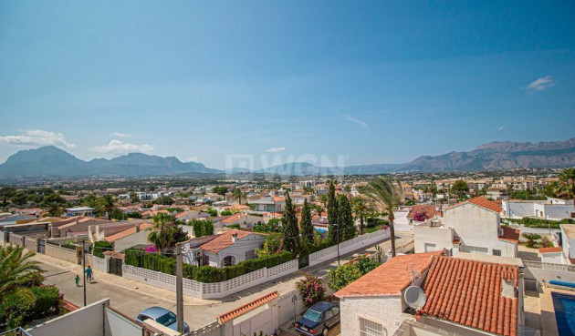 Resale - Villa - Alfas del Pí - Albir