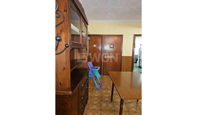 Resale - Villa - Elda - 03600