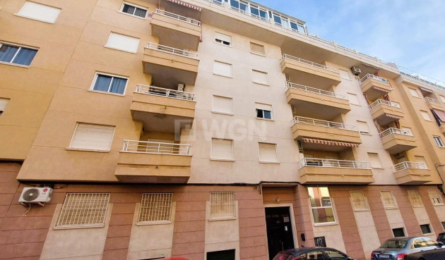 Resale - Apartment / flat - Torrevieja - Costa Blanca