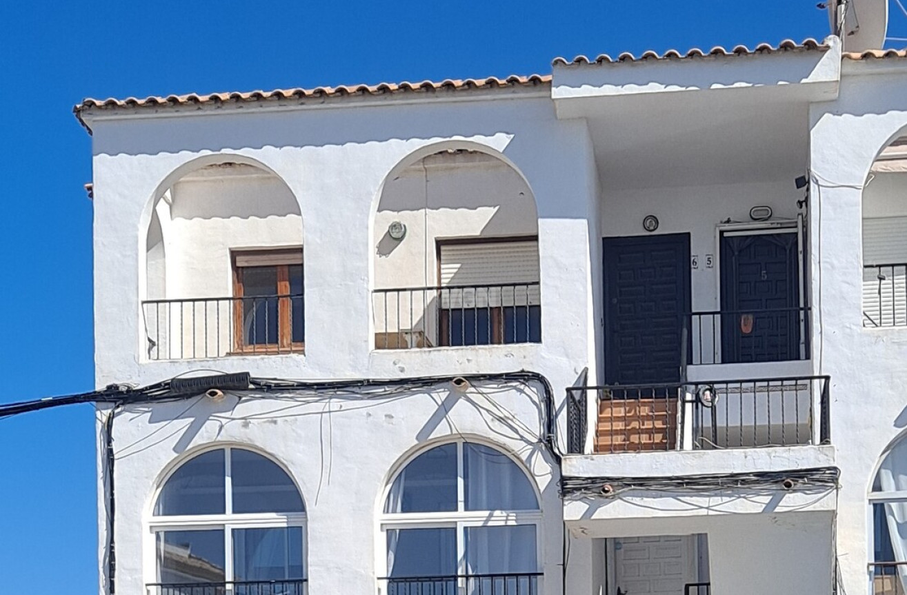 Resale - Apartment / flat - Villamartin - Costa Blanca