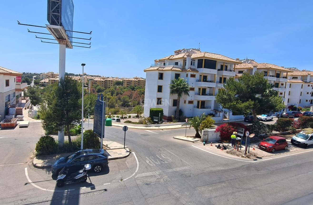 Reventa - Apartamento / piso - Villamartin - Costa Blanca