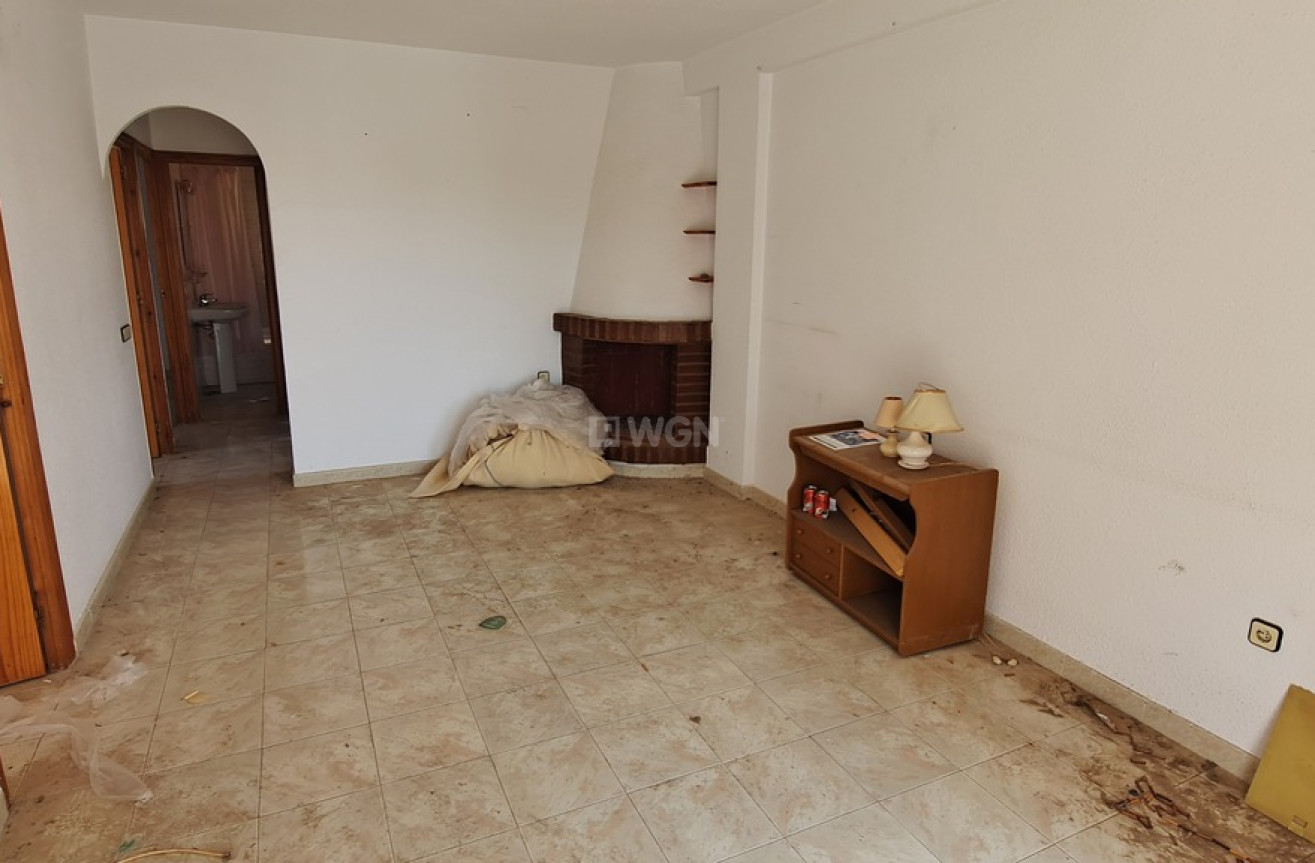 Resale - Apartment / flat - Villamartin - Costa Blanca