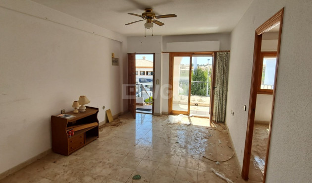 Reventa - Apartamento / piso - Villamartin - Costa Blanca