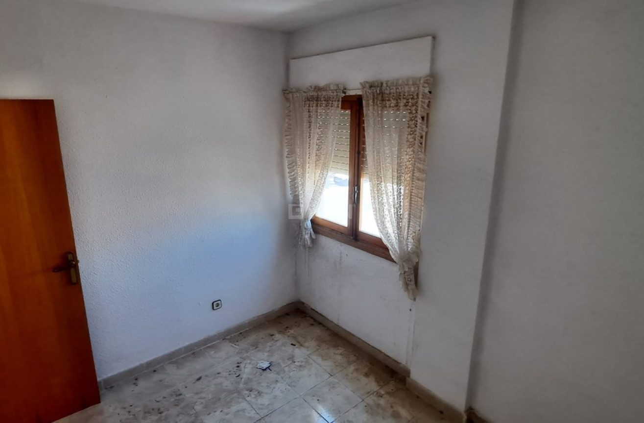 Reventa - Apartamento / piso - Villamartin - Costa Blanca