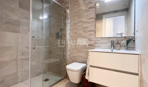 Reventa - Apartamento / piso - Torrevieja - Costa Blanca