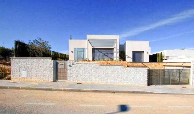 Resale - Villa - Benijofar - Costa Blanca