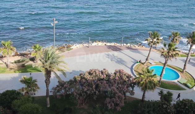 Resale - Apartment / flat - Torrevieja - Playa del Cura