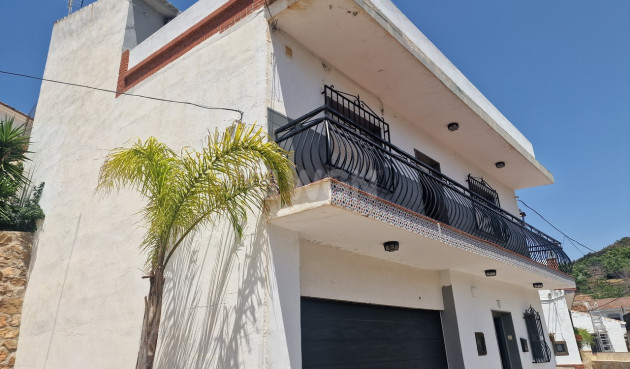 Resale - Townhouse - Vinuela - Inland