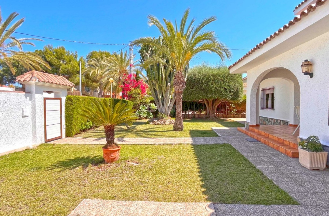 Odsprzedaż - Villa - Orihuela Costa - Costa Blanca