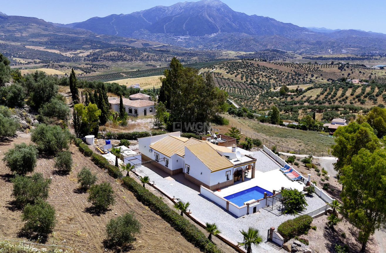 Resale - Villa - Vinuela - Inland