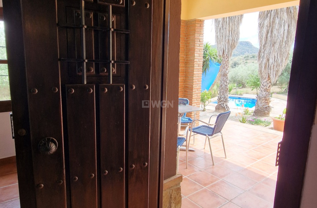 Resale - Villa - Vinuela - Inland