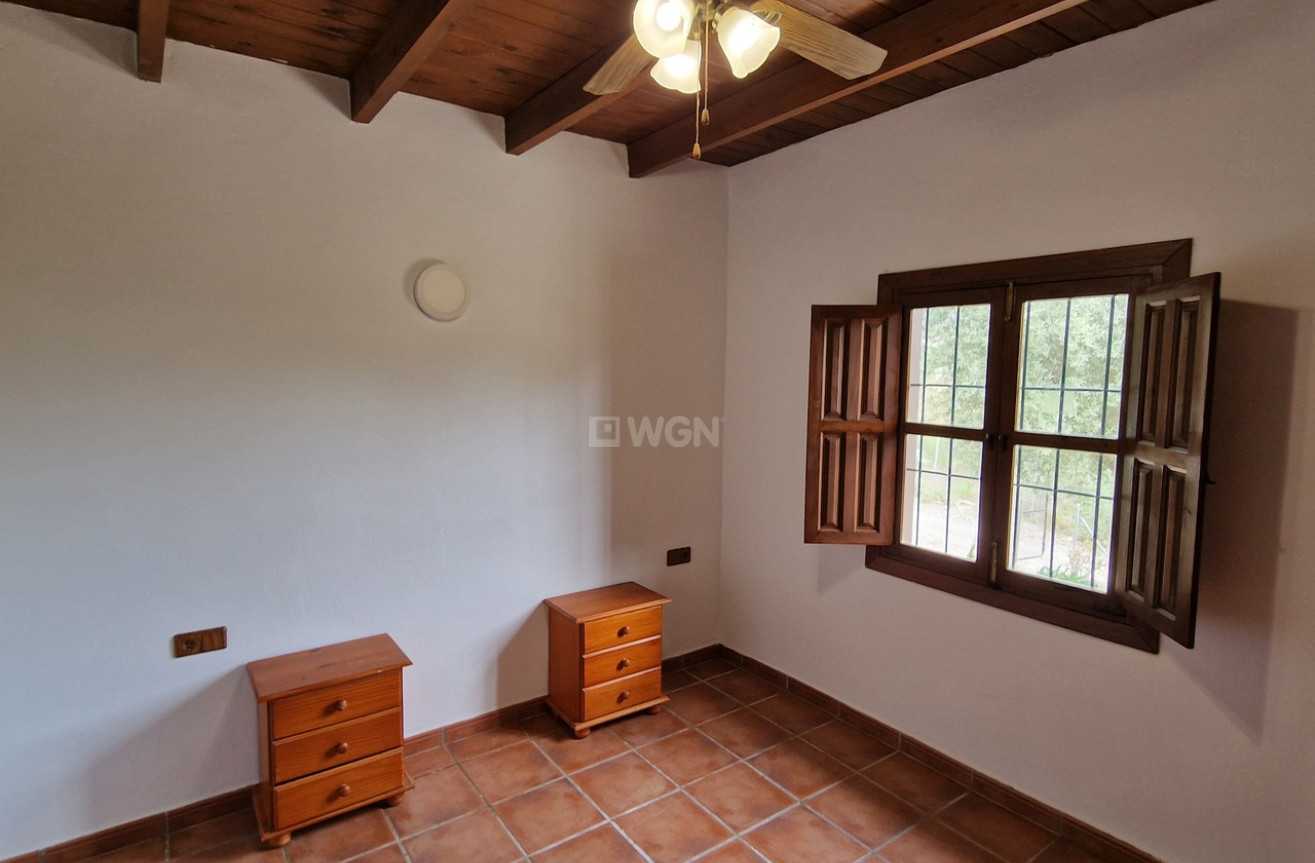 Resale - Villa - Vinuela - Inland