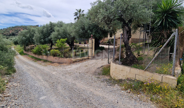 Resale - Villa - Vinuela - Inland