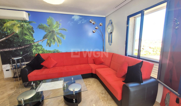 Resale - Apartment / flat - Torrevieja - La Mata