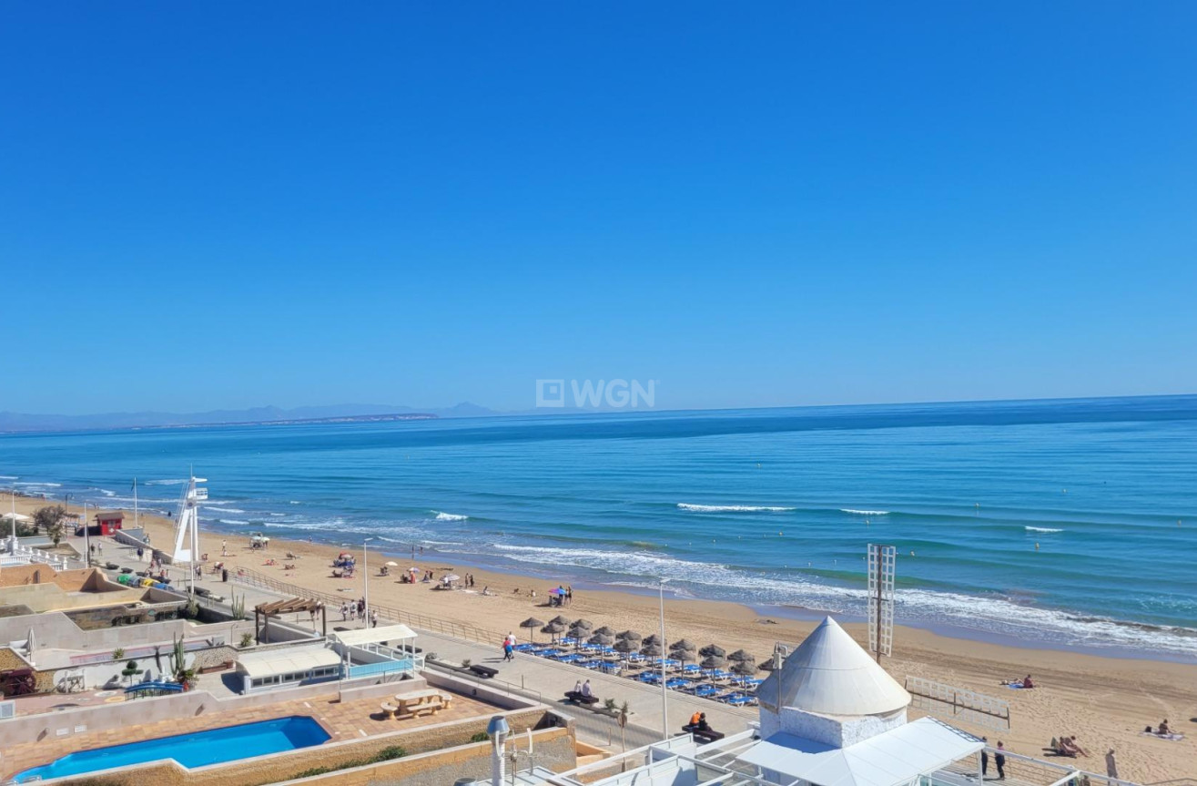 Resale - Apartment / flat - Torrevieja - La Mata