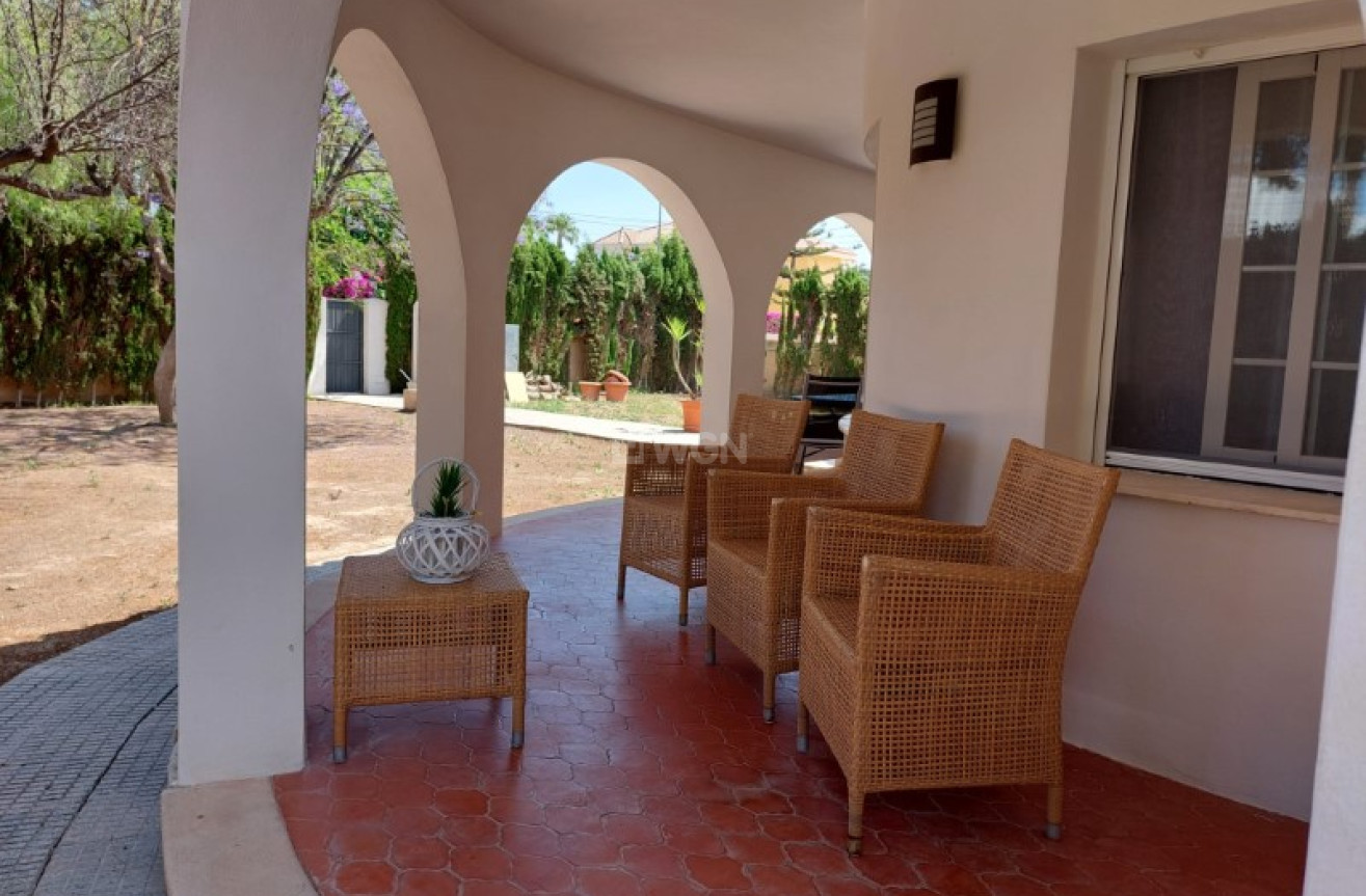 Resale - Villa - Mutxamel - Costa Blanca