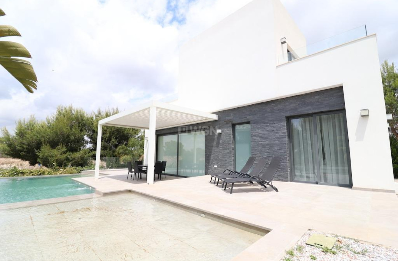 Resale - Villa - Orihuela Costa - Costa Blanca