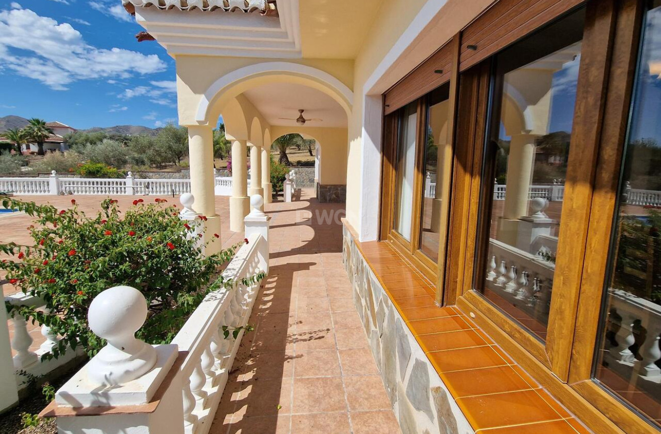 Resale - Villa - Vinuela - Inland