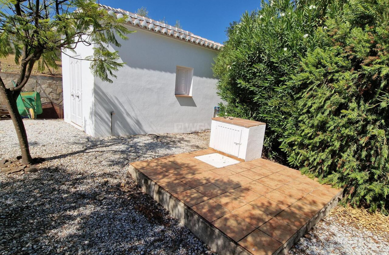 Resale - Villa - Vinuela - Inland