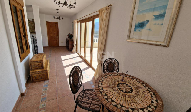 Resale - Villa - Vinuela - Inland