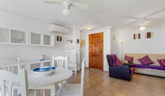 Resale - Apartment / flat - Orihuela - Inland