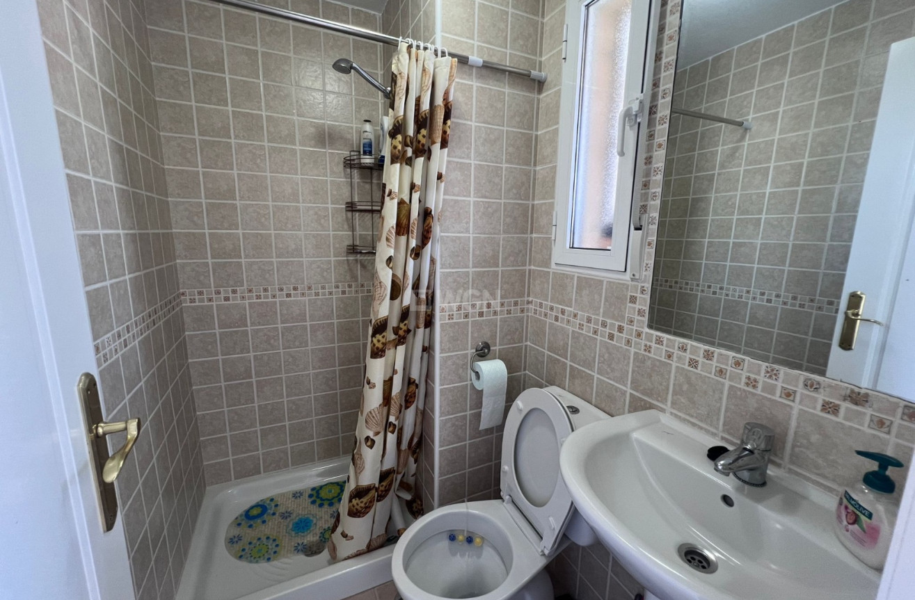 Resale - Apartment / flat - Orihuela - Inland