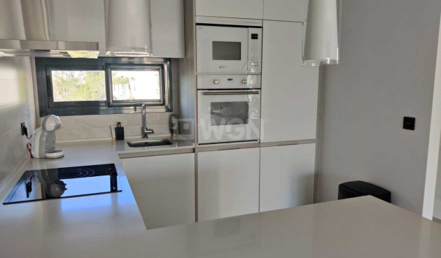 Resale - Apartment / flat - Guardamar del Segura - Costa Blanca