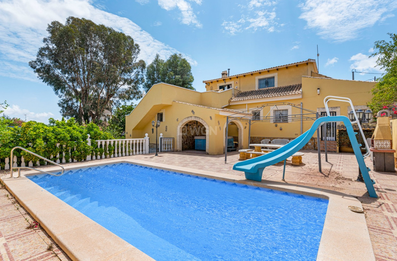 Reventa - Villa - Jacarilla - Inland