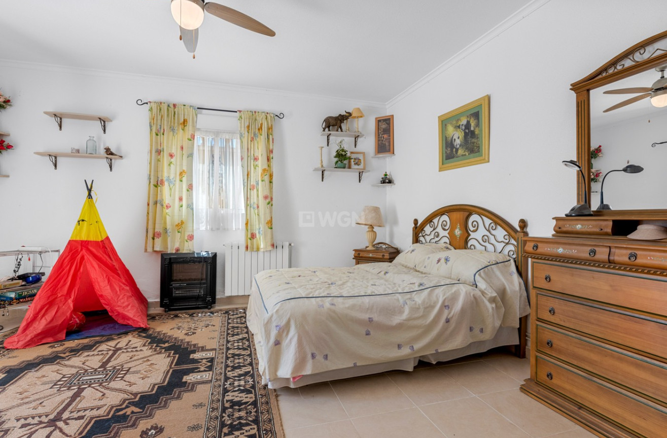 Resale - Villa - Jacarilla - Inland