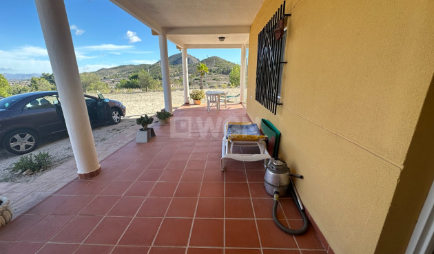 Resale - Villa - Hondón de los Fráiles - Inland