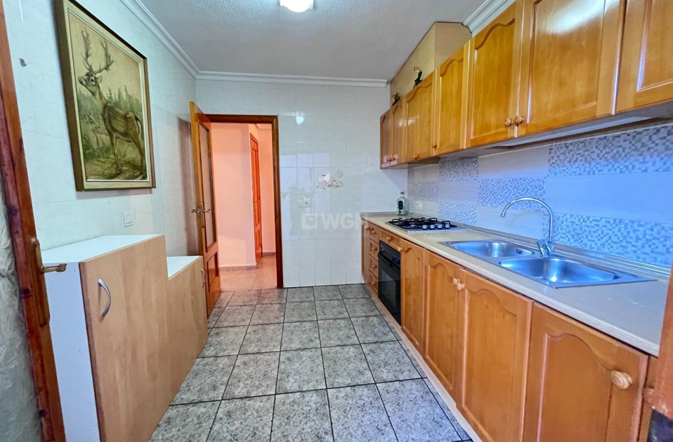 Resale - Townhouse - Jacarilla - Inland