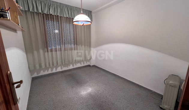 Resale - Townhouse - Jacarilla - Inland