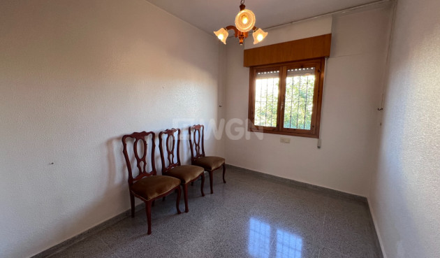 Resale - Townhouse - Jacarilla - Inland