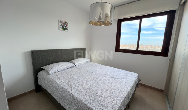 Reventa - Apartamento / piso - Lomas De Campoamor - Inland