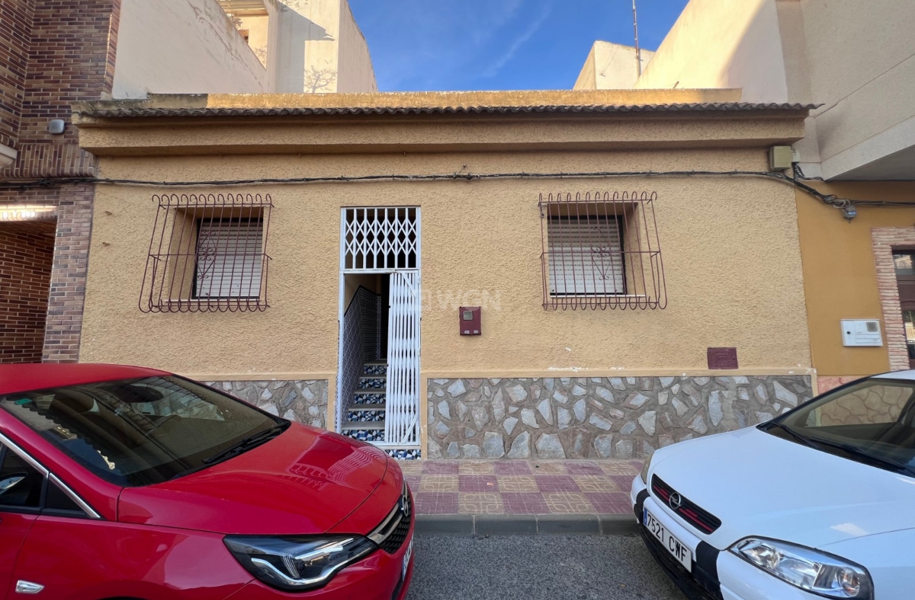 Resale - Townhouse - Jacarilla - Inland